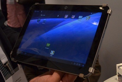 Toshiba presenta un nuevo tablet ultradelgado, el AT200