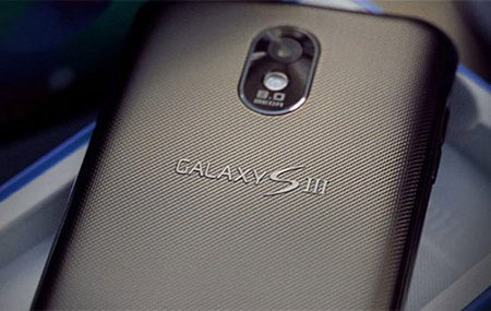 Samsung Galaxy S III se muestra online