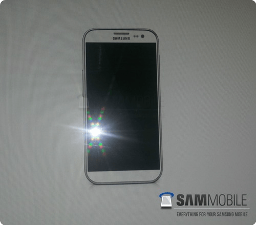Se Filtra Foto De Lo Que Se Dice Es El Samsung Galaxy S IV Se Filtra Foto De Lo Que Se Dice Es El Samsung Galaxy S IV