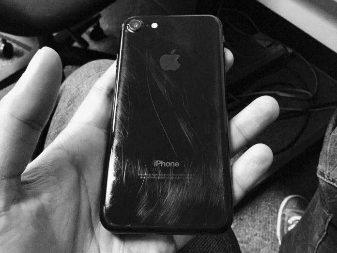 iPhone 7 Jet Black