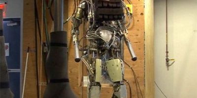PETMAN, el robot capaz de imitar los movimientos de un soldado
