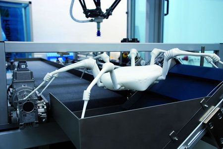 Una araña robot capaz de llegar a donde ningún hombre ha llegado