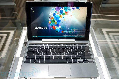 Samsung presenta su propia laptop híbrida