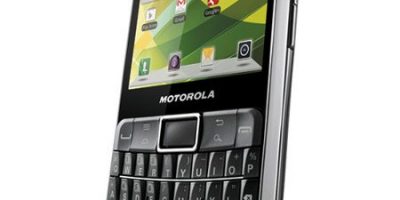 Motorola Defy Pro, un móvil de alta resistencia con teclado QWERTY y pantalla touch
