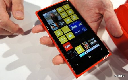 Nokia Lumia 920 sería lanzado en noviembre