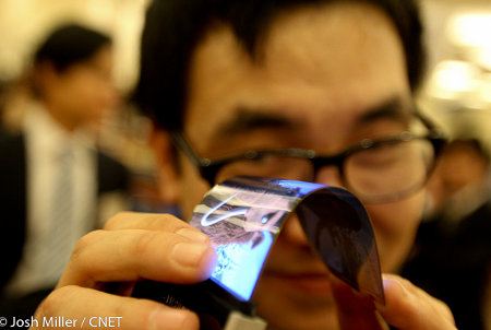 Samsung comenzaría a producir pantalla AMOLED flexibles en noviembre