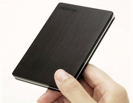 Toshiba presenta el disco duro portátil más delgado del mundo con 500GB de capacidad