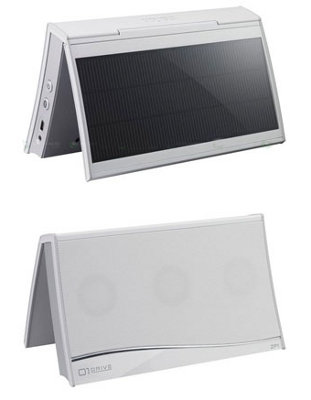 Clarion ZP1 el primer parlante digital portátil equipado con paneles solares