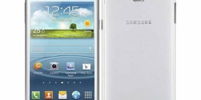 Samsung Galaxy Premier sale a la luz