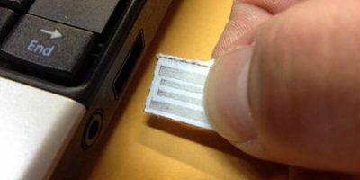 Geniales memorias USB de papel