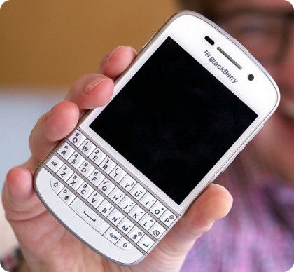 BlackBerry reduce la producción del Q10 y del Z10
