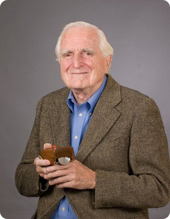 Ha fallecido Douglas C. Engelbart, el padre del mouse