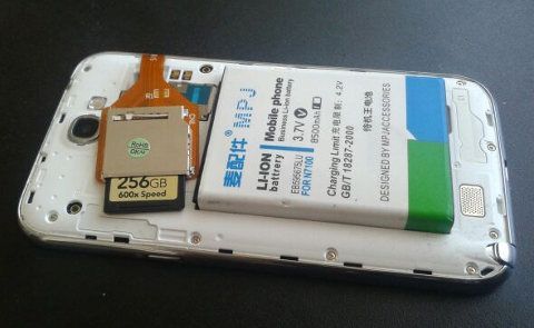 Mira este Galaxy Note II con 288GB de memoria y batería de 8500mAh