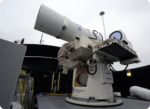 La Armada estadounidense comenzará a usar un cañón láser este año