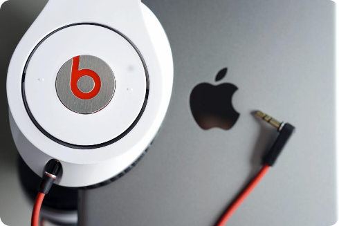 Apple estaría interesada en adquirir Beats Electronics