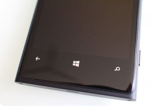Microsoft podría lanzar un Lumia con chip Snapdragon 808