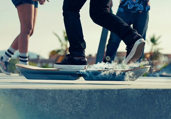 Lexus presenta oficialmente su hoverboard