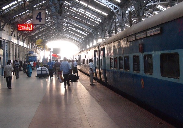 Google instalará redes WiFi en muchas estaciones de tren de India
